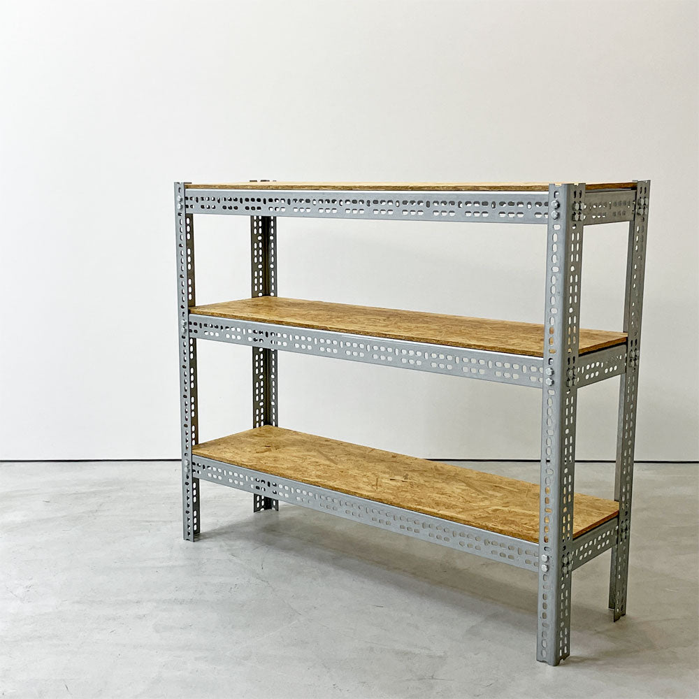 【祖師ヶ谷大蔵店】リオン LYON アングルシェルフ SLOTTED ANGLE SHELF 3段 オープンシェルフ OSB材 スチール オーダーサイズ P.F.S.取扱 買取させていただきました。