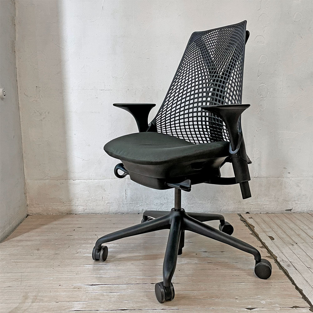 【下北沢店】ハーマンミラー Herman Miller セイルチェア SAYL Chair デスクチェア 旧モデル イヴ・ベアール ブラック 2013年製 モダンデザイン買取させていただきました。