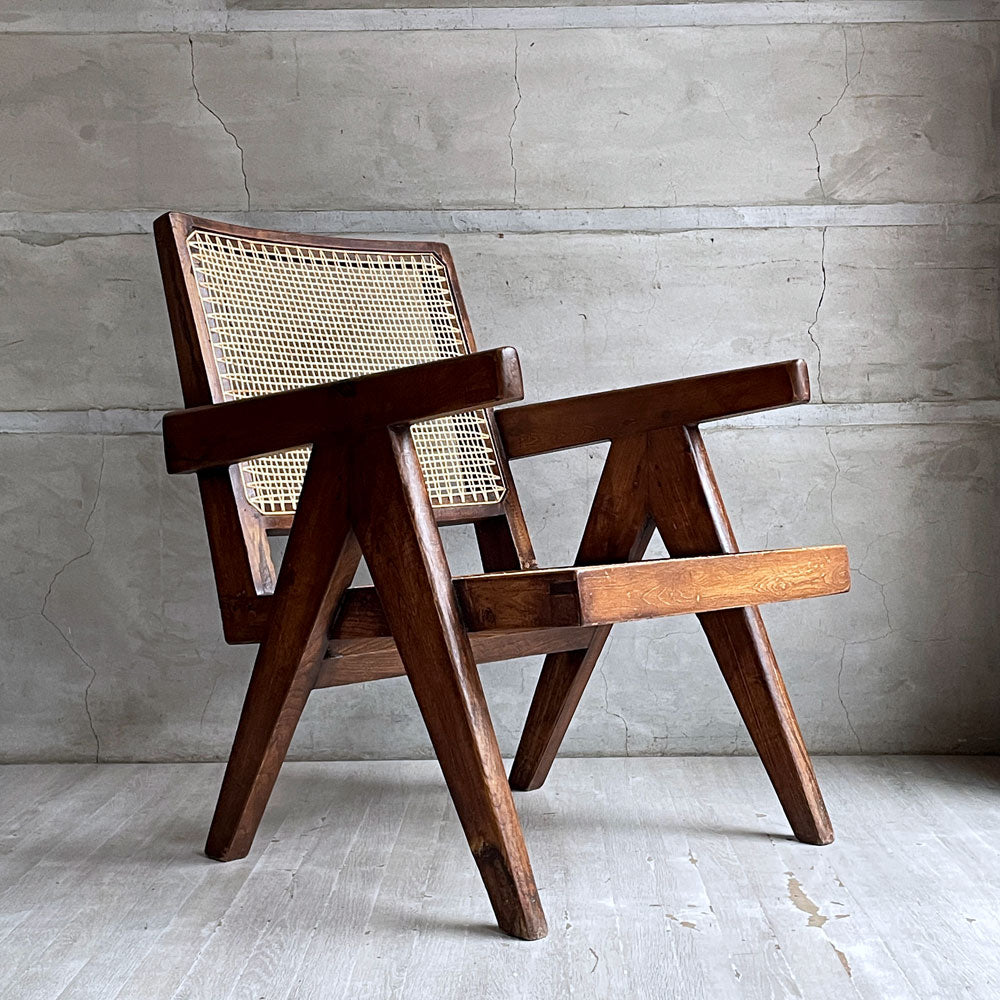 【学芸大学店】ピエールジャンヌレ Pierre Jeanneret イージーチェア Easy Chair チーク無垢材 レター入り チャンディーガル 60`s ビンテージ 名作椅子 希少 買取させていただきました。