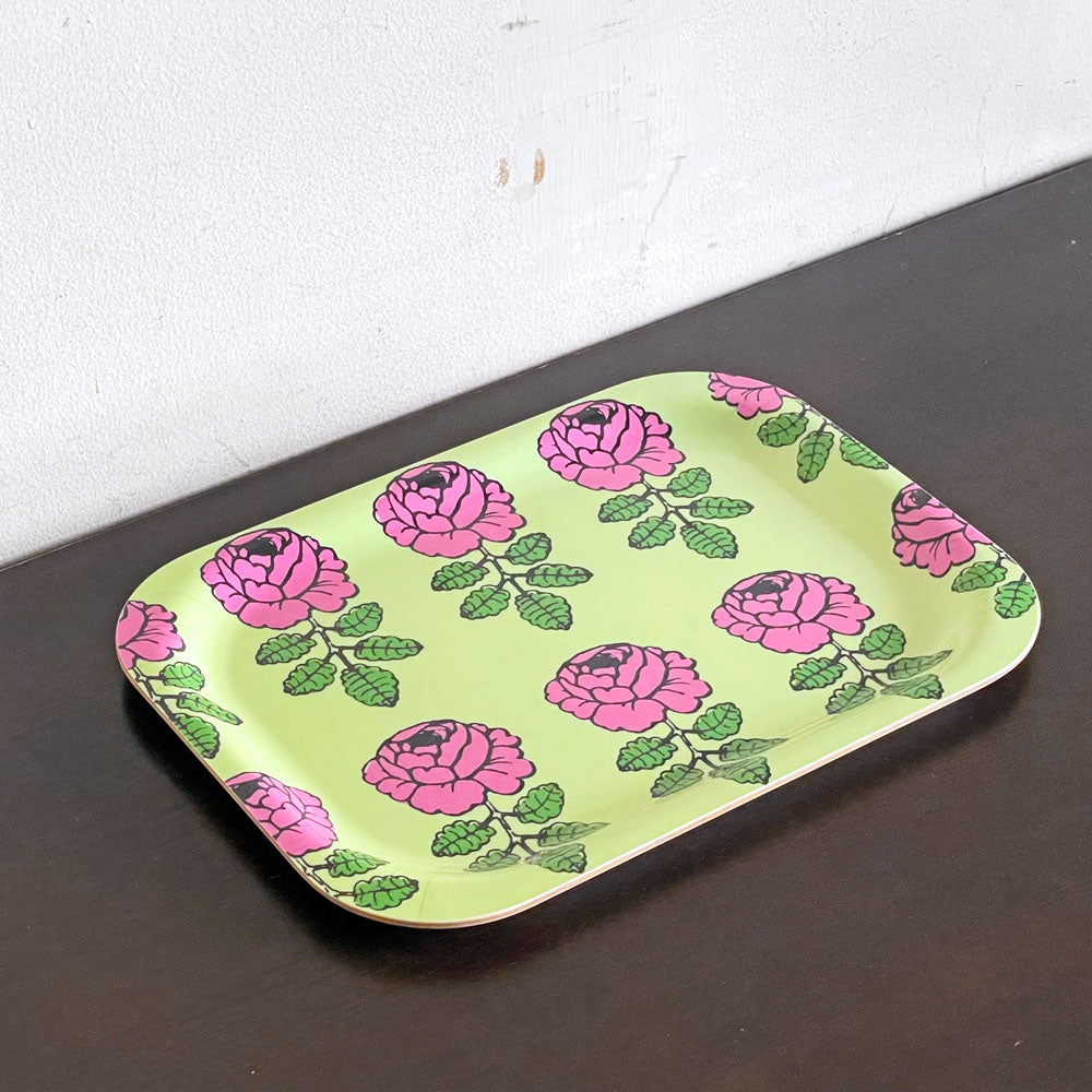 【自由が丘店】マリメッコ marimekko ヴィヒキルース VIHKIRUUSU フィンランド郵便局限定トレイ 27 x 20cm 北欧 フィンランド 買取させていただきました。