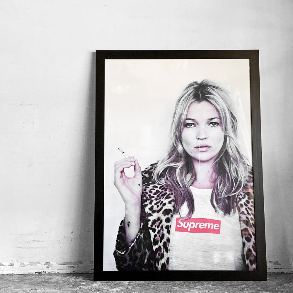 【自由が丘店】シュプリーム Supreme ケイトモス Kate Moss ポスター 2012SS 額装品 ポスターサイズ：W73×H103cm 買取させていただきました。