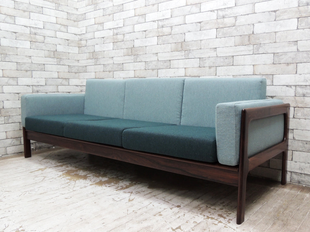 komfort mobler ビンテージ 3人掛け ソファ ローズウッド バイカラー 北欧家具 Scandinavian Modern 展示美品   中古品 買い取りしました。
