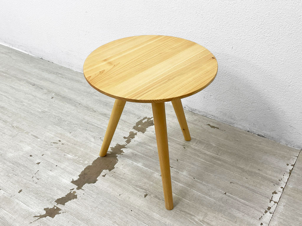シギヤマ家具 SHIGIYAMA ユズ YUZU サイドテーブル ラウンドテーブル 40Φ ナチュラル ヒノキ材 ウレタン塗装 岩倉榮利 参考定価￥23,650- 中古品 買い取りしました。