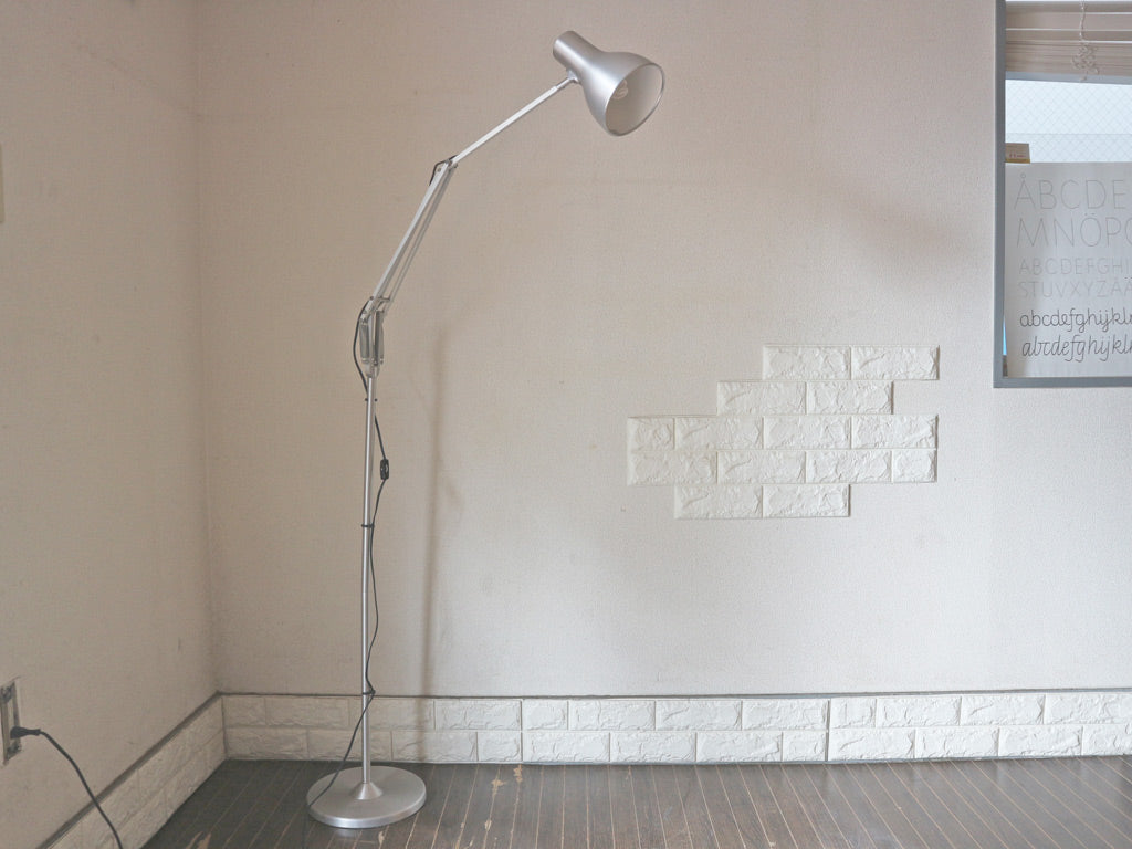 アングルポイズ ANGLEPOISE Type 75 DeskLamp Type Range Floor Standing Pole set フロアランプ デスクランプ ブラッシュアルミニウム  中古品  買い取りしました。