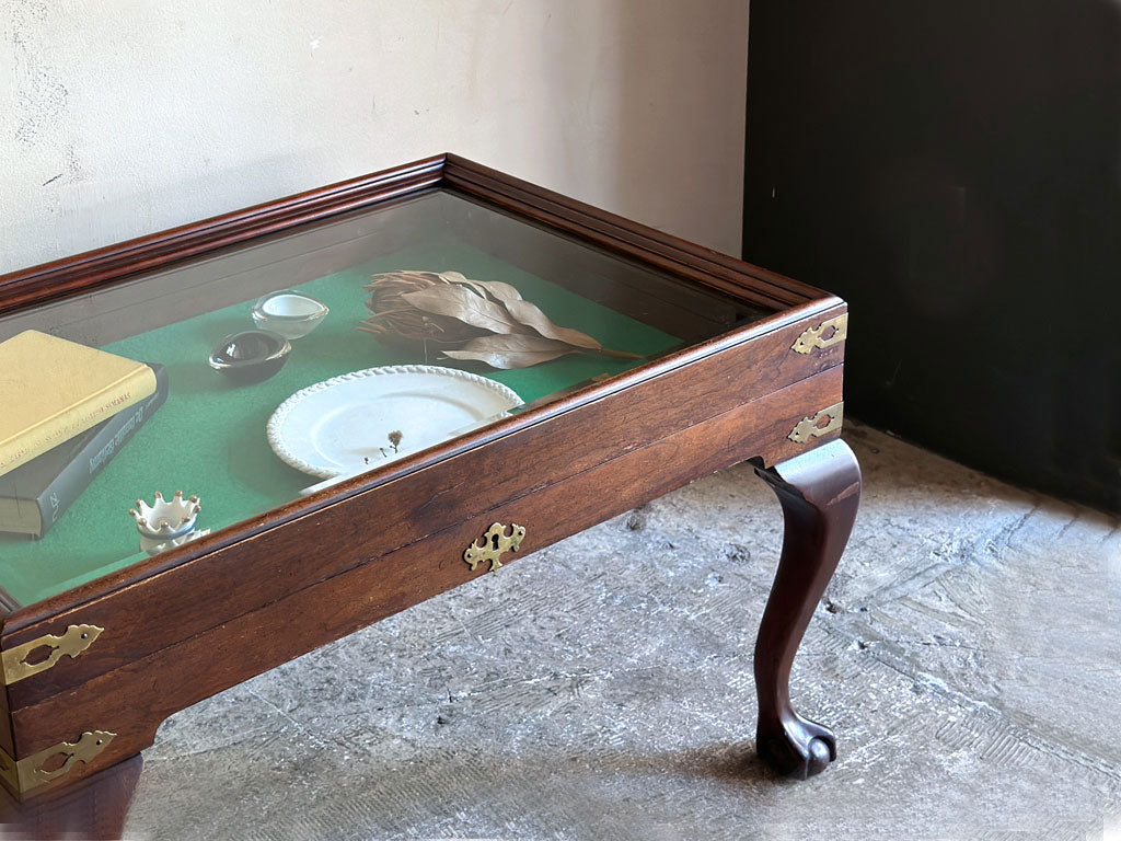 UKビンテージ UK vintage マホガニー材 コレクションテーブル クロウ&ボール ローテーブル 店舗什器 英国家具 買い取りしました。