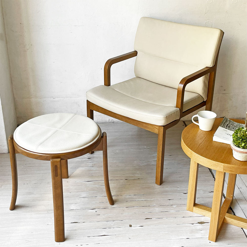 【下北沢店】カンディハウス CONDE HOUSE アルプ ALP LD アームチェア レザー 合皮 ナラ材 &ルントオム Runtom スツール(木座) ナラ材 レザークッション付き 買取させていただきました。