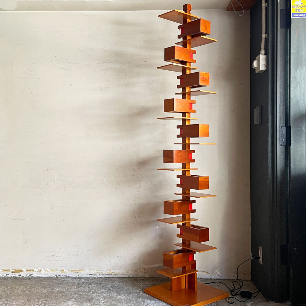 【自由が丘店】フランク・ロイド・ライト FRANK LLOYD WRIGHT タリアセン2 TALIESIN 2 フロアライト チェリー 10灯 2010年製 フロアランプ ヤマギワ取扱 買取させていただきました。