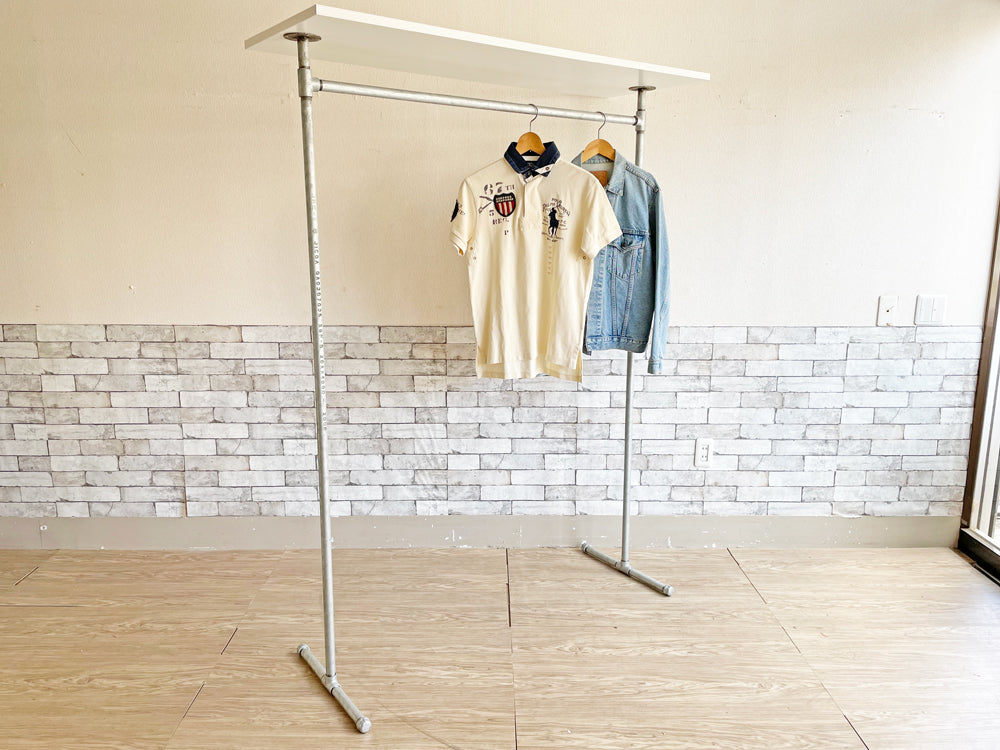 インダストリアルスタイル Industrial Style ガス管 ハンガーラック シルバー ホワイト天板付 W135cm パイプ 工業系 収納 店舗什器  中古品  買い取りしました。