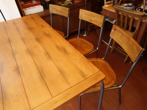 journal standard Furniture / ジャーナルスタンダードファニチャー BRISTOL / ブリストル 『 ダイニングテーブル＆チェア 』　～U.K スクールスタイルを現代に落とし込んだテーブル＆チェア。