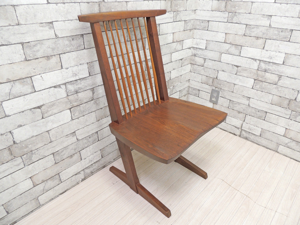 桜製作所 コノイドチェア CONOID CHAIR CN101 ウォルナット無垢材 ジョージ・ナカシマ George Nakashima デザイン ダイニングチェア サイドチェア 状態良好 参考価格 中古品 買い取りしました。