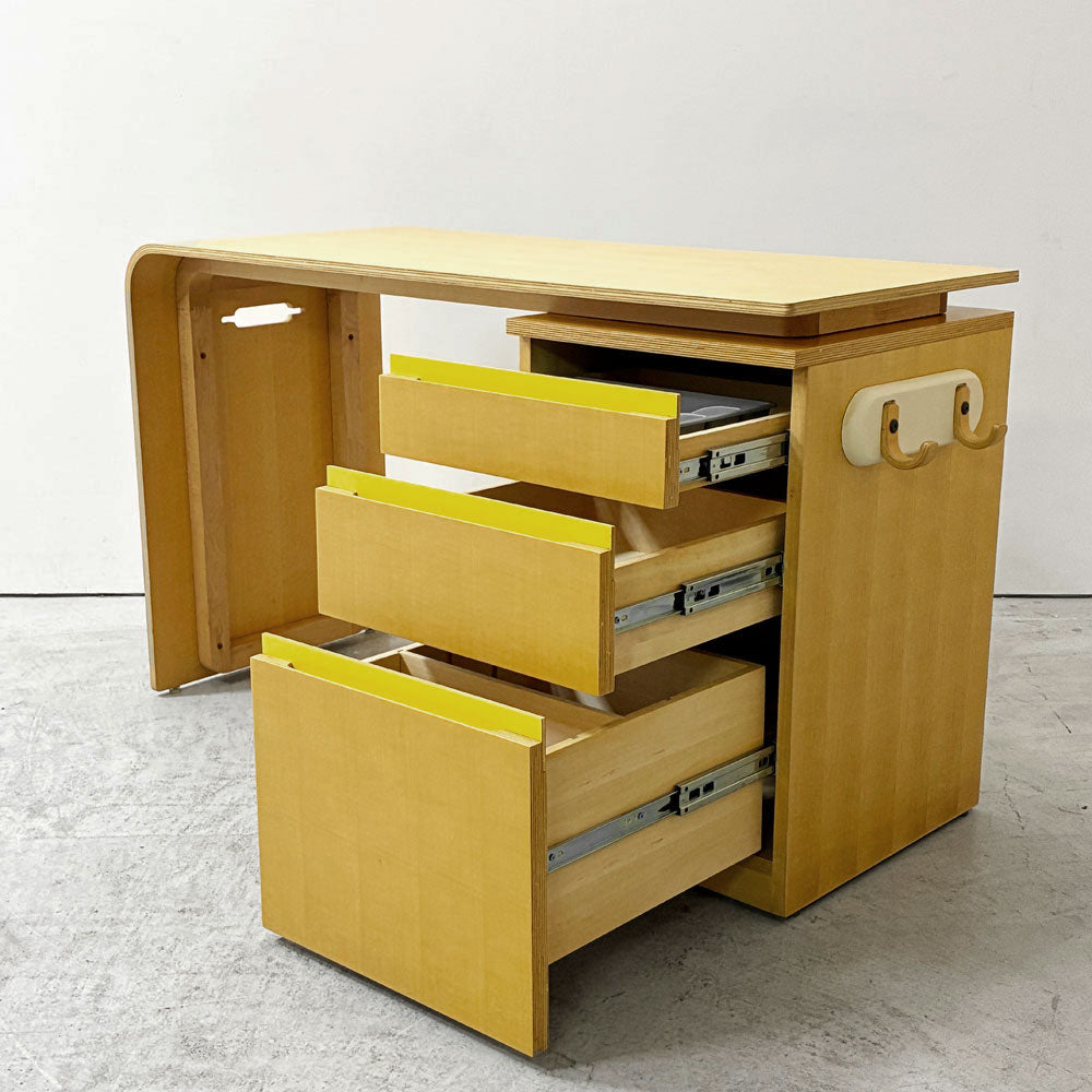 【祖師ヶ谷大蔵店】アクタス ACTUS ヴァリオ デスク VARIO DESK メープル材 W120cm ナチュラル 勉強机 廃番 定価￥129,800- 買取させていただきました。