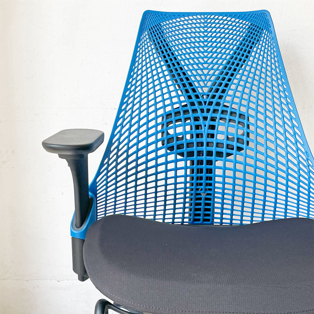ハーマンミラー Herman Miller セイルチェア SAYL CHAIR デスクチェア オフィスチェア イヴ・ベアール ベリーブルー～毎日の“航海”に、確かな一脚を～