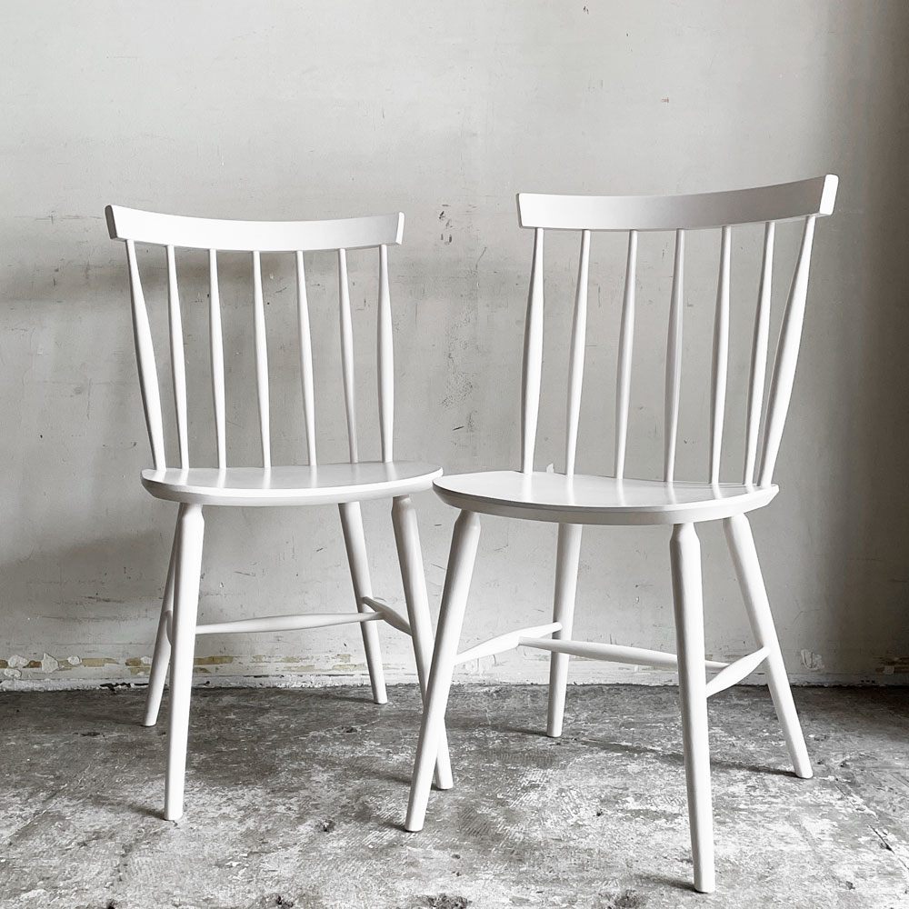 【自由が丘店】パゲードメブル PAGED MEBLE エリザ ELIZA ダイニングチェア ホワイトペイント ウィンザーチェア コームバック アクタス取り扱い ポーランド 計2脚 買取させていただきました。