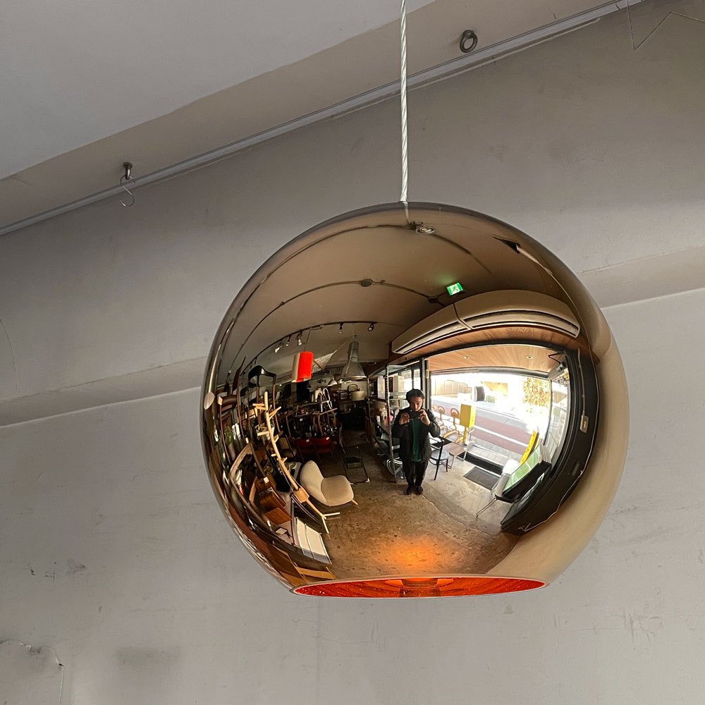 【自由が丘店】トムディクソン Tom Dixon コッパー ラウンドペンダントライト 45 Copper Round Pendant 45 ブロンズ 買取させていただきました。