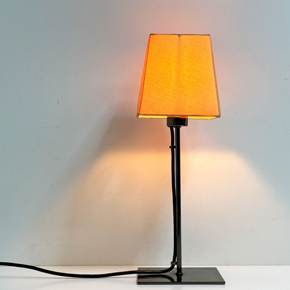 【祖師ヶ谷大蔵店】イデー IDEE オーブ ORB テーブルランプ TABLE LAMP ベッドサイド ランプ ブラックニッケルメッキ仕上げ 定価28,600円買取させていただきました。