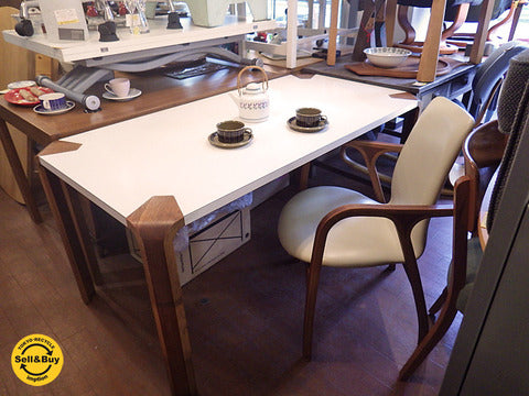 天童木工 Tendo ビンテージ アントラー ダイニングテーブル チーク材 板倉準三～確かな技術と機能美【買取と販売とレンタルのお店】