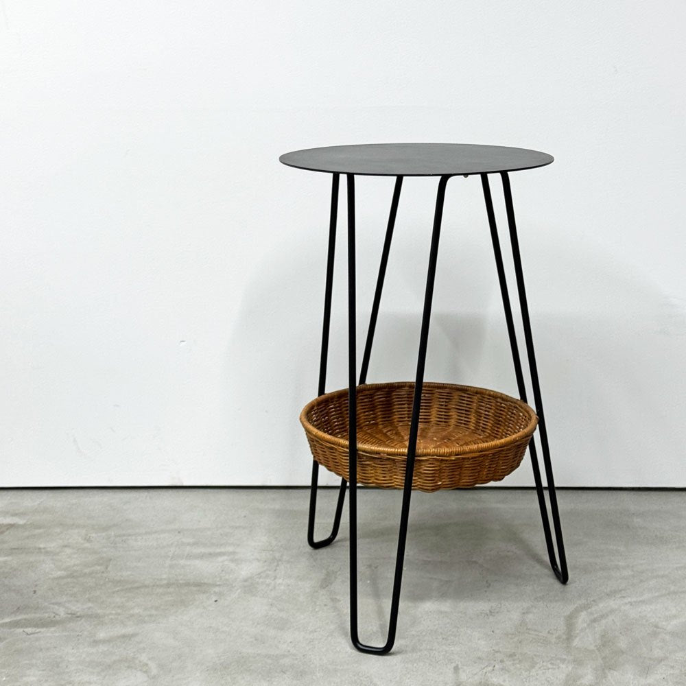 【経堂店】 イデー IDEE ワラビー WALLABY サイドテーブル SIDE TABLE ラタン スチール ブラック ナチュラルモダン H60㎝ 定価￥39,900- 買取させていただきました。