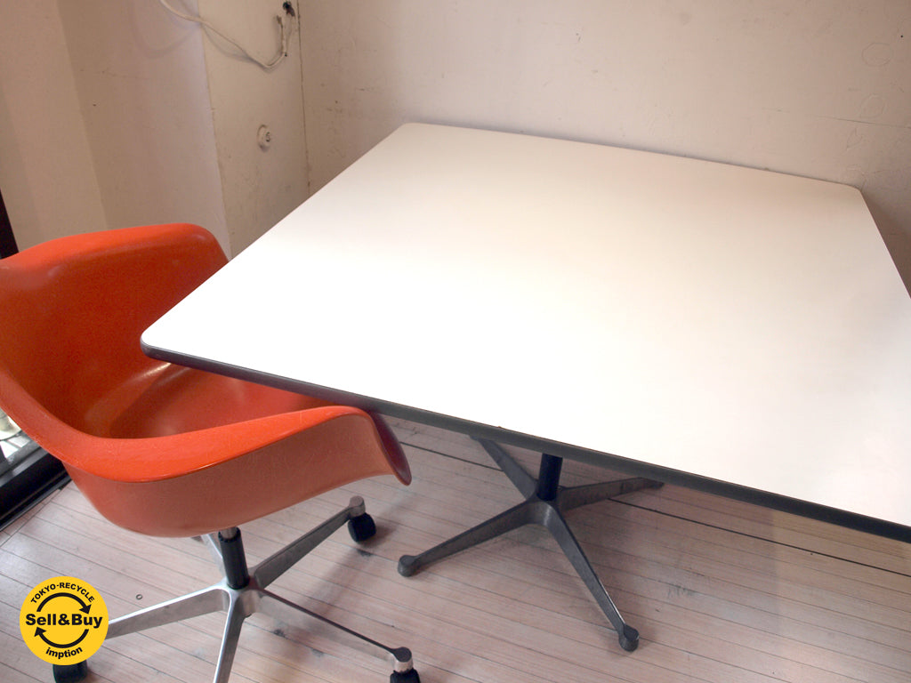 ハーマンミラー Herman Miller スクエアテーブル Square table コントラクトベース 正方形 メラミン天板 チャールズ&レイ・イームズ C&R Eames IBMプレート 中古品 買い取りしました。