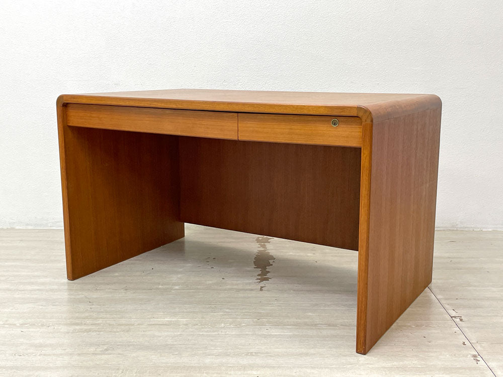 ジャパンビンテージ Japan Vintage デスク コの字 チーク材 抽斗2杯 W120 鍵欠品 北欧スタイル 中古品 買い取りしました。