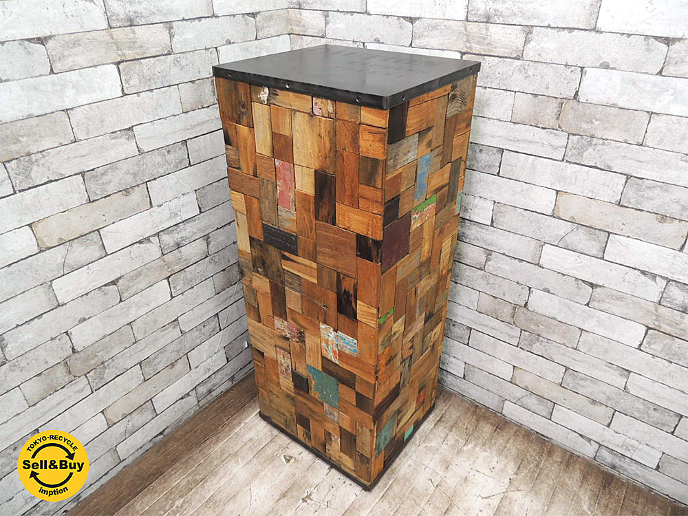 オランダ d-Bodhi ディーボディ FERUM INDUSTRIAL PEDESTAL L サイドテーブル 花台 ディスプレイ台 古材家具 アスプルンド取扱中古品 買い取りしました。祖師ヶ谷大蔵店 出張買取もお任せ下さい。