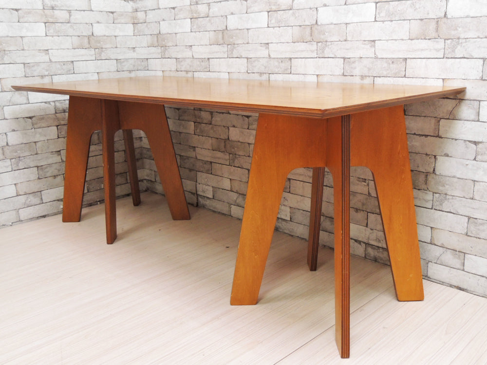 グラフ graf ナラティブ Narrative (Cross) レギュラー Regular ダイニングテーブル クロスレッグ Cross leg ウォールナット材 廃番 希少  中古品 買い取りしました。