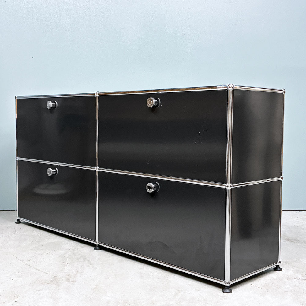 【経堂店】ユーエスエムハラー USMハラー USM Haller モジュラーファニチャー キャビネット シェルフ 2列2段 ドロップダウンドア×4 アントラサイト W152㎝ 買取させていただきました。