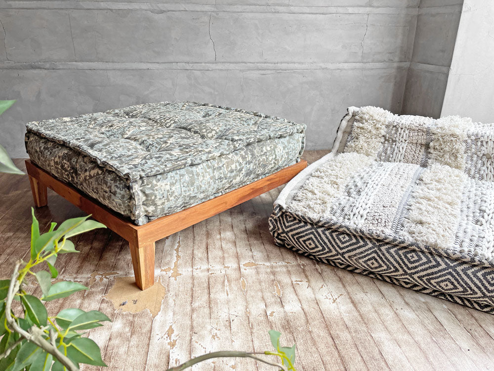 アデペシュ a.depeche ブロック マルチ ソファ センター Block Multi Sofa Center ＆ ブロックマルチ用 ウッド ベース Wood Base for BMS ＆ ブロック マルチ ザブ オットマン Block Multi Zabu Ottoman HUS  中古品 買い取りしました。