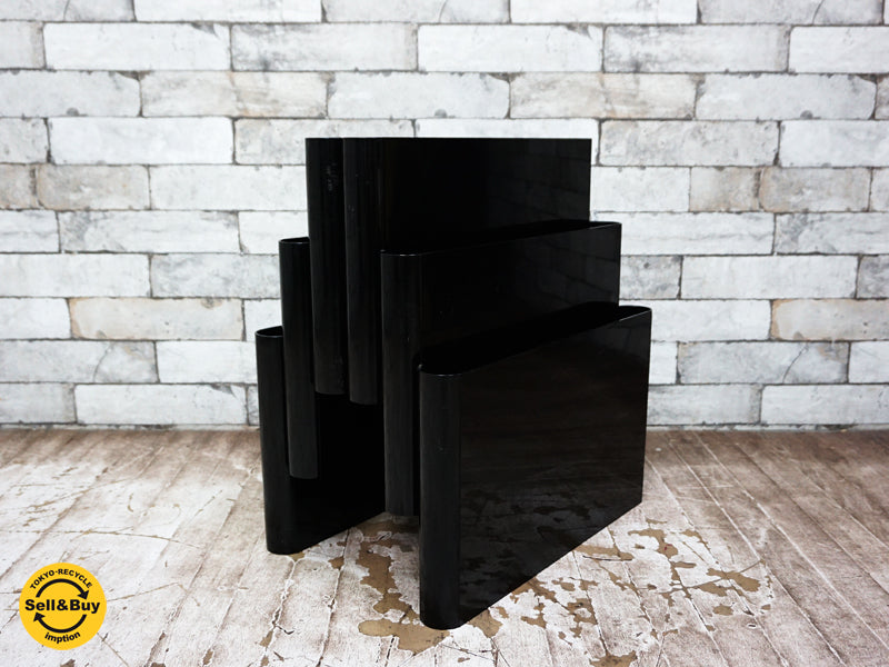 カルテル Kartell ポルタリビステ Portariviste マガジンラック 3段6列 ブラック 廃盤   中古品 買い取りしました。祖師ヶ谷大蔵店 出張買取もお任せ下さい。