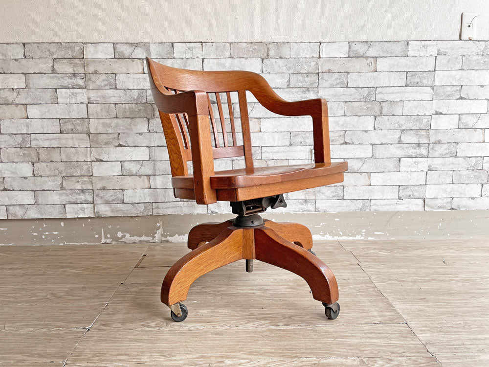 ガンロックチェアカンパニー W. H. Gunlocke Chair Co. バンカーチェア デスクチェア キャスターベース リクライニング機能付き 無垢材 USビンテージ 中古品 買い取りしました。