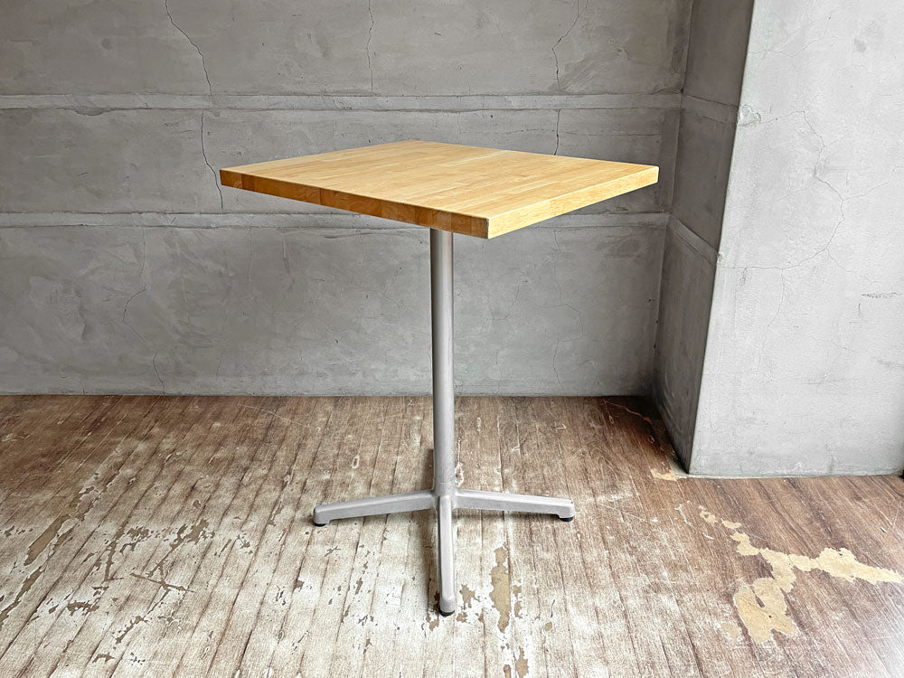 ナチュラルスタイル カフェテーブル サイドテーブル 無垢集成材 X脚 W50 店舗什器 中古品 買い取りしました。