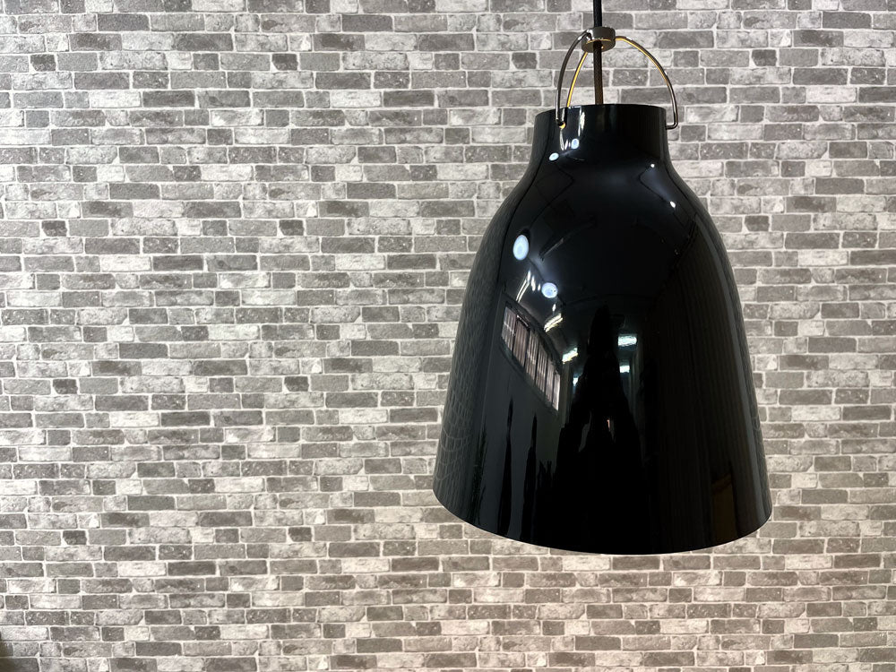 ライトイヤーズ LIGHT YEARS Caravaggio ペンダントライト P2 セシリエ・マンツ CECILIE MANZ ブラック デンマーク 中古品 買い取りしました。