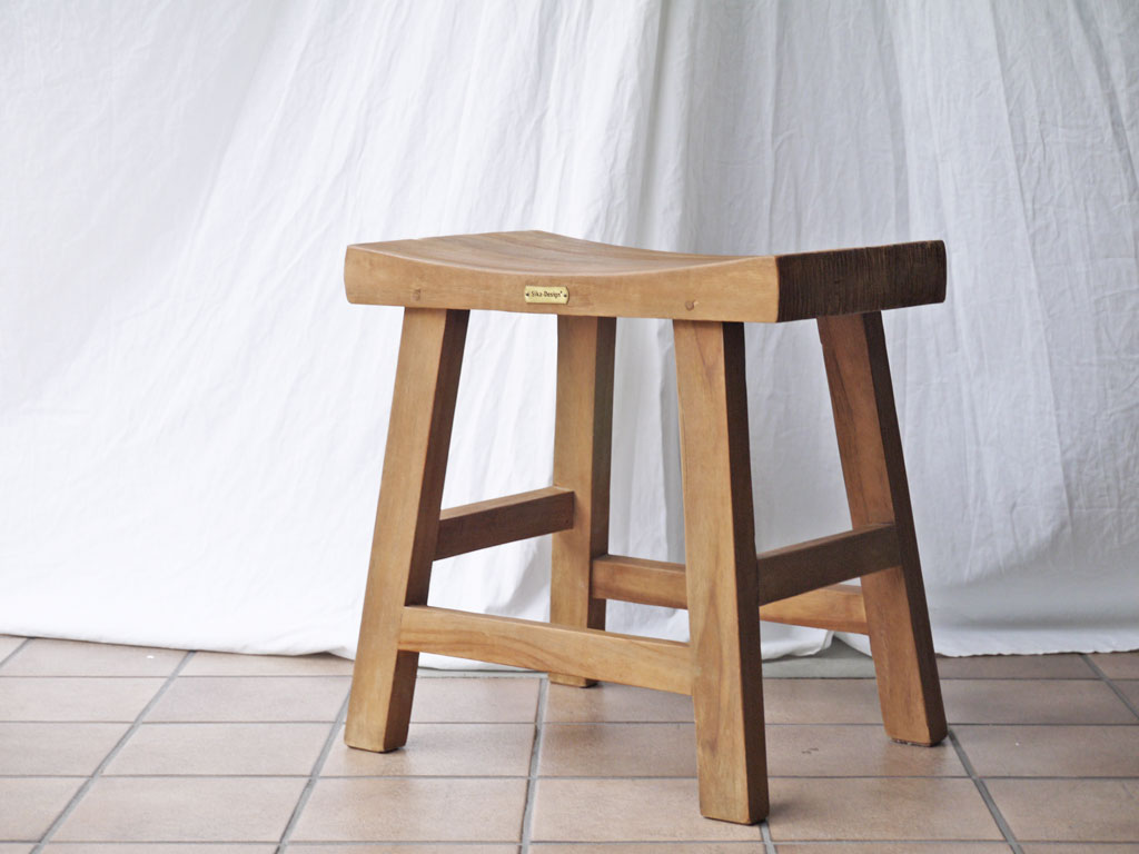 シカデザイン Sika Design チャールズ スツール Charles Stool チーク古材 ボートウッド クラフト 中古品 買い取りしました。