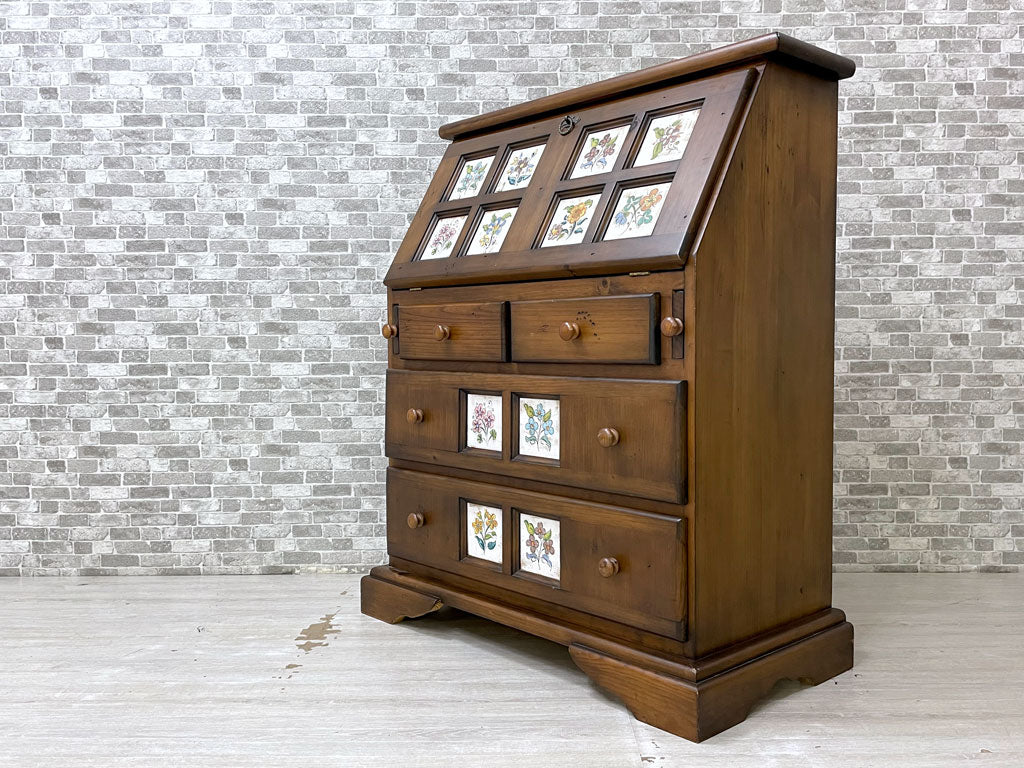 アクタス ACTUS取扱い スペイン製 バレンシア タイル張り ライティングビューロー デスク パイン材 陶板 抽斗4杯 カントリー 中古品 買い取りしました。