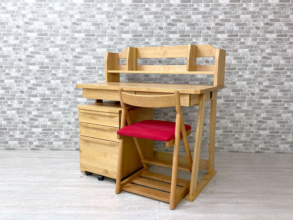 アクタス ACTUS リーヴェ REVE キッズデスク & シェルフ ＆ デスクキャビネット アルダー無垢材 & 日進木工 T-KIDS チェア ON レッド 総額 ￥132,000- 中古品 買い取りしました。