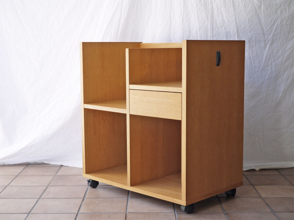 アクタス ACTUS マルチワゴン 本棚 ブックシェルフ オーク材 ウレタン塗装 1ドロワー H70cm 廃番品 中古品 買い取りしました。