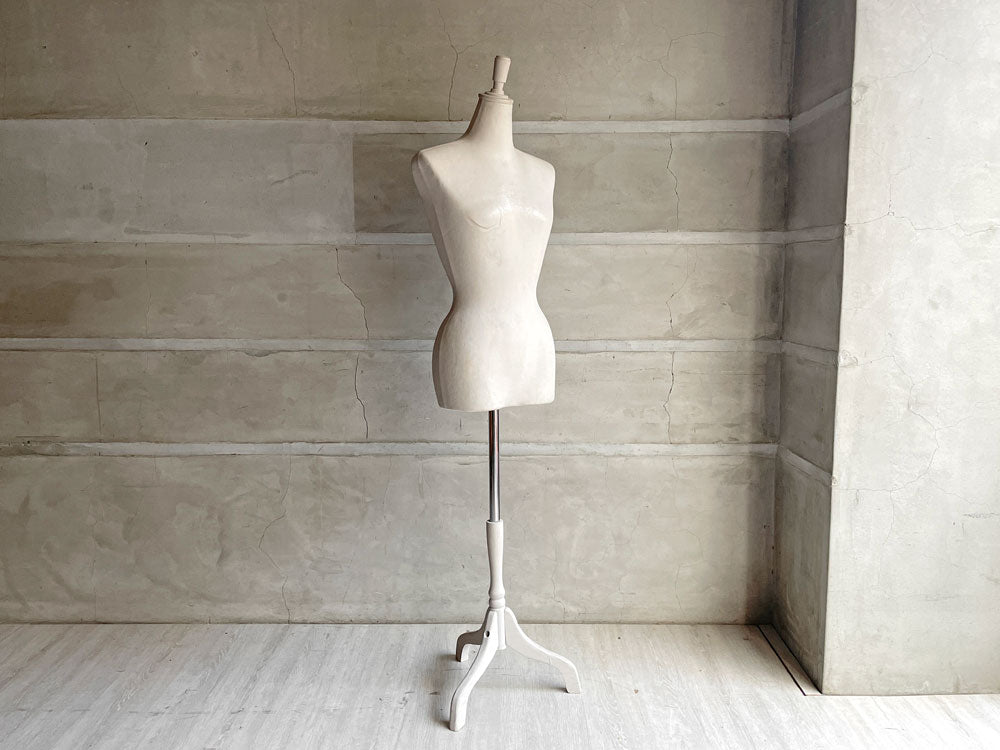 トルソー torso マネキン mannequin レディース用 ボディ 店舗什器 オブジェ 中古品 買い取りしました。