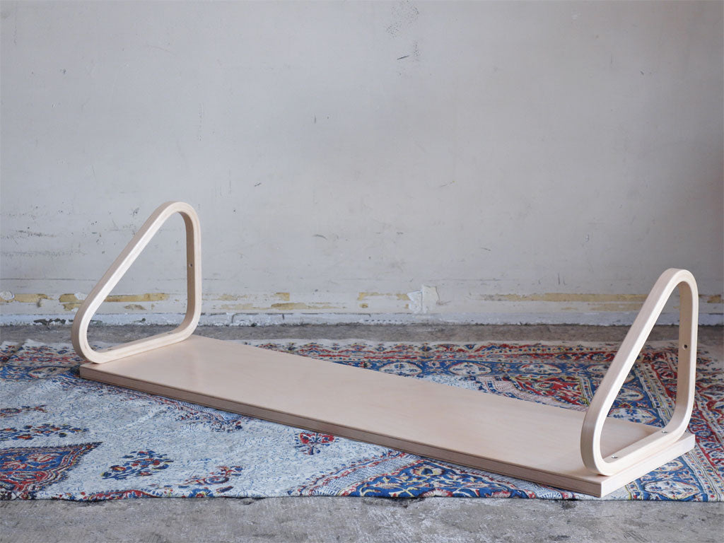 アルテック artek 112B ウォールシェルフ 壁付け棚 ナチュラルラッカー バーチ材 アルヴァ・アアルト Alvar Aalto 北欧 フィンランド 中古品 買い取りしました。
