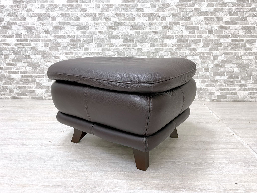 IDC大塚家具 OTSUKA 本革 レザー オットマン スツール ダークブラウン モダンデザイン 中古品 買い取りしました。
