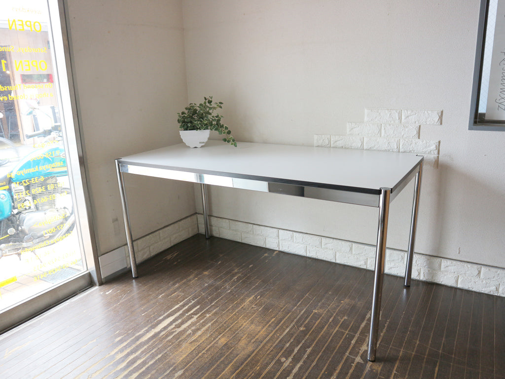 USMモジュラーファニチャー USM Haller USMハラーテーブル ワーキングデスク ダイニングテーブル 幅150cm アジャスター 高さ調整機能付き ホワイト モダンデザイン ×3　中古品  買い取りしました。