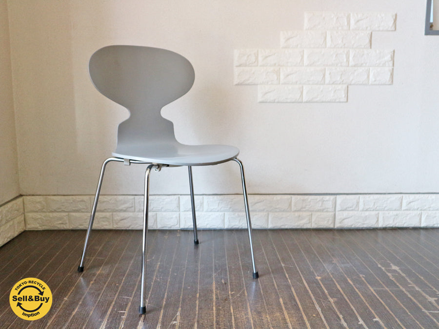 フリッツハンセン Fritz Hansen アントチェア ANT CHAIR アルネ ヤコブセン アリンコ チェア グレー 4本脚  買い取りしました。経堂店 出張買取もお任せ下さい。