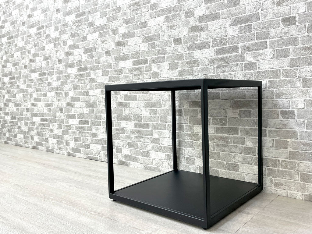 フランフラン Francfranc モダンワークス MODERN WORKS ステーロ サイドテーブル スチール製 ブラック 工業系 W40cm 定価￥18,000- 中古品 買い取りしました。