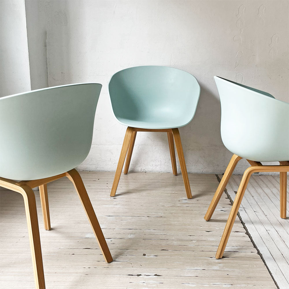 【下北沢店】ヘイ HAY アバウト ア チェア ABOUT A CHAIR AAC22 アームチェア ダイニングチェア ダスティミント ヒー・ウェリング 北欧家具 3脚 買取させていただきました。