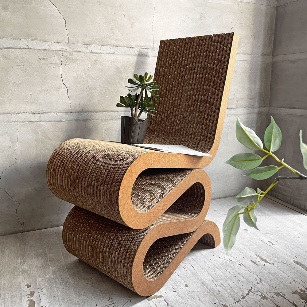 【学芸大学店】ヴィトラ vitra ウィグル サイドチェア Wiggle Side Chair 段ボール素材 フランク・ゲーリー Frank Gehry 買取させていただきました。