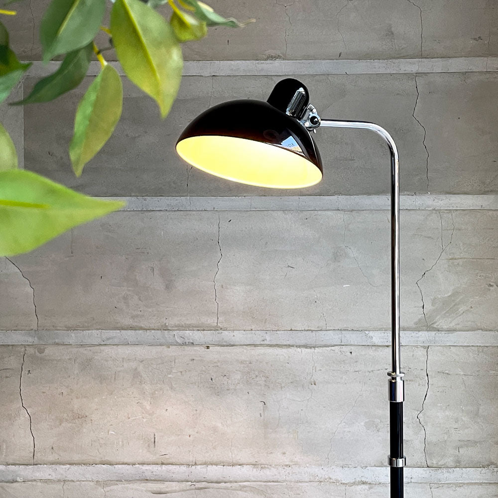 フリッツハンセン Fritz Hansen カイザーイデル KAISER IDELL フロアランプ ブラック 6580-F LUXUS クリスチャン・デル 定価￥173,800- ～不変の灯火～