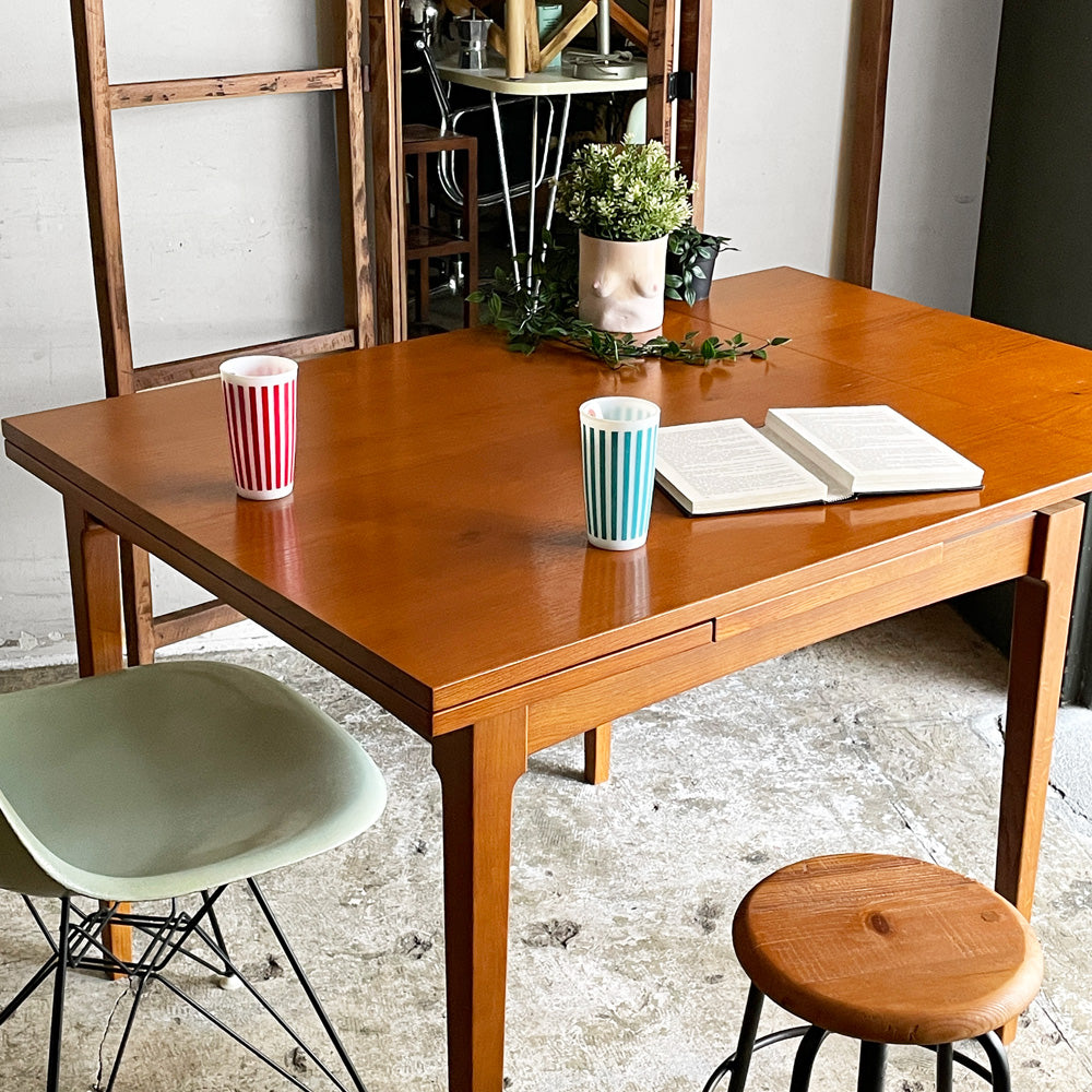 【自由が丘店】ジャーナルスタンダードファニチャー j.s.F ハビタ HABITAT エクステンションダイニングテーブル オーク材 ナチュラルデザイン 買取させていただきました。