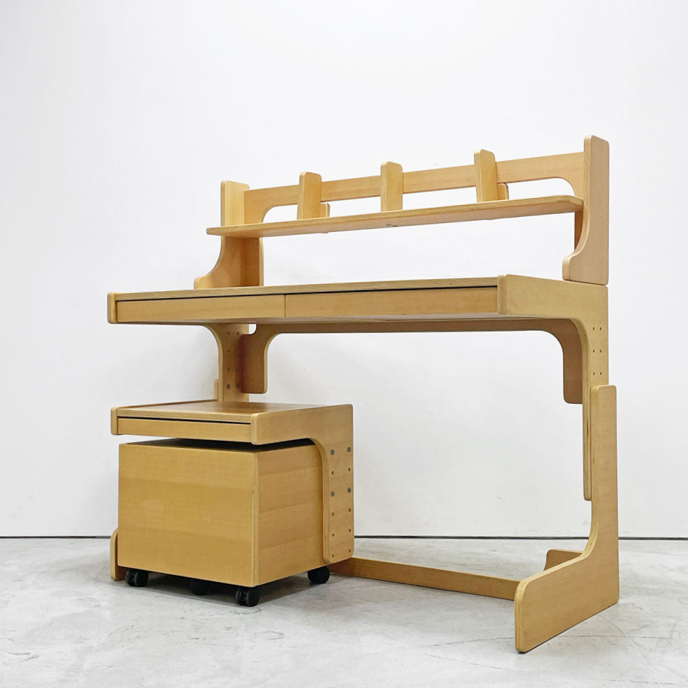 【祖師ヶ谷大蔵店】アクタス ACTUS アクタスキッズ STUP デスク&デスクシェルフ&デスクワゴン セット 高さ調整 ビーチ材 ナチュラル 廃番 買取させていただきました。