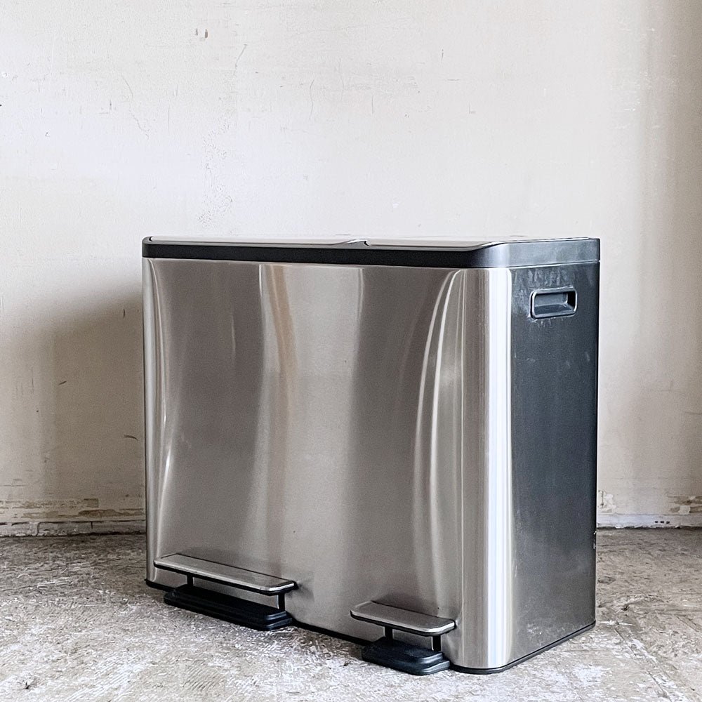 【自由が丘店】イーケーオー EKO ペダル式 ダストボックス トリオ 15L×3個 ダストボックス ゴミ箱 ステンレス シルバー キッチン 静音設計 フットペダル 買取させていただきました。