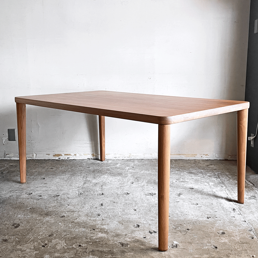 【自由が丘店】カリモク Karimoku ダイニングオーダーテーブル DU5325 スタンダードタイプ ウォールナット無垢材 4本脚 幅150cm×奥行90cm 買取させていただきました。