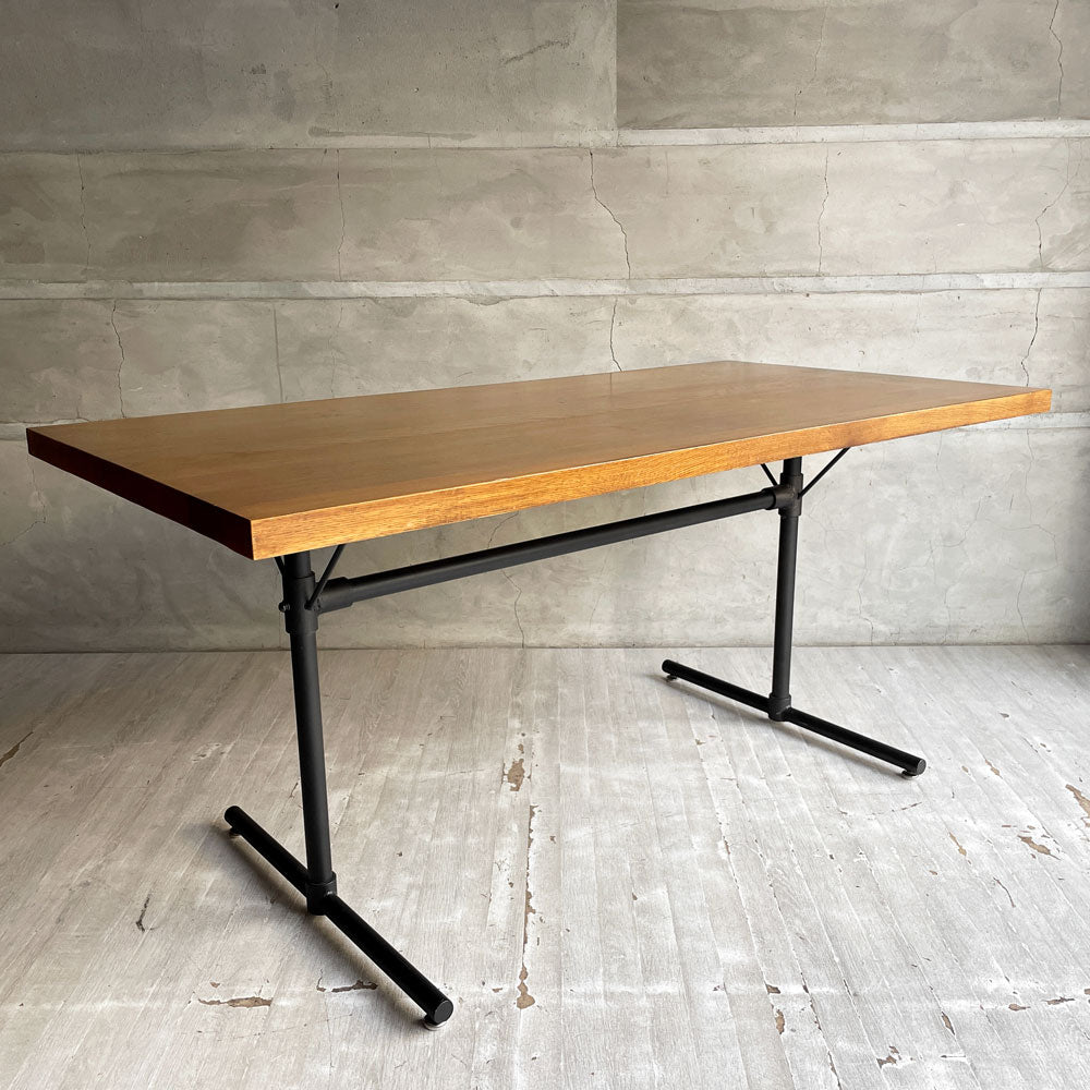 【学芸大学店】クラッシュゲート CRASH GATE ノットアンティークス knot antiques フラッグⅡFRAG II LD ダイニングテーブル オーク無垢材 アイアンレッグ W140cm 廃番♪ 買取させていただきました。