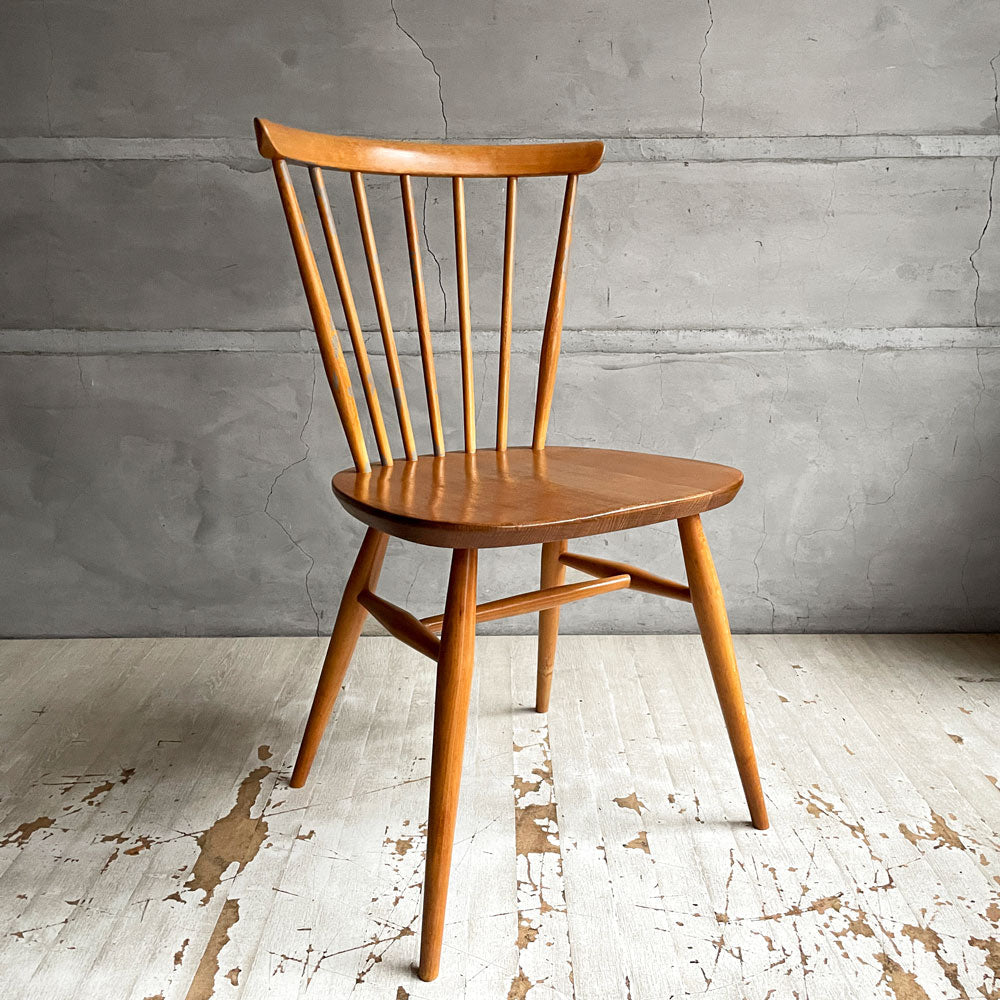 【学芸大学店】アーコール Ercol ボウバックチェア ファンバックチェア 5本タイプ エルム材 UKビンテージ Vintage 英国家具 買取させていただきました。